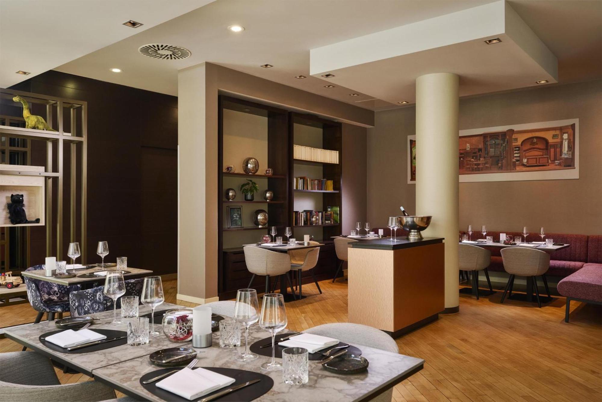 Nh Collection Hotel